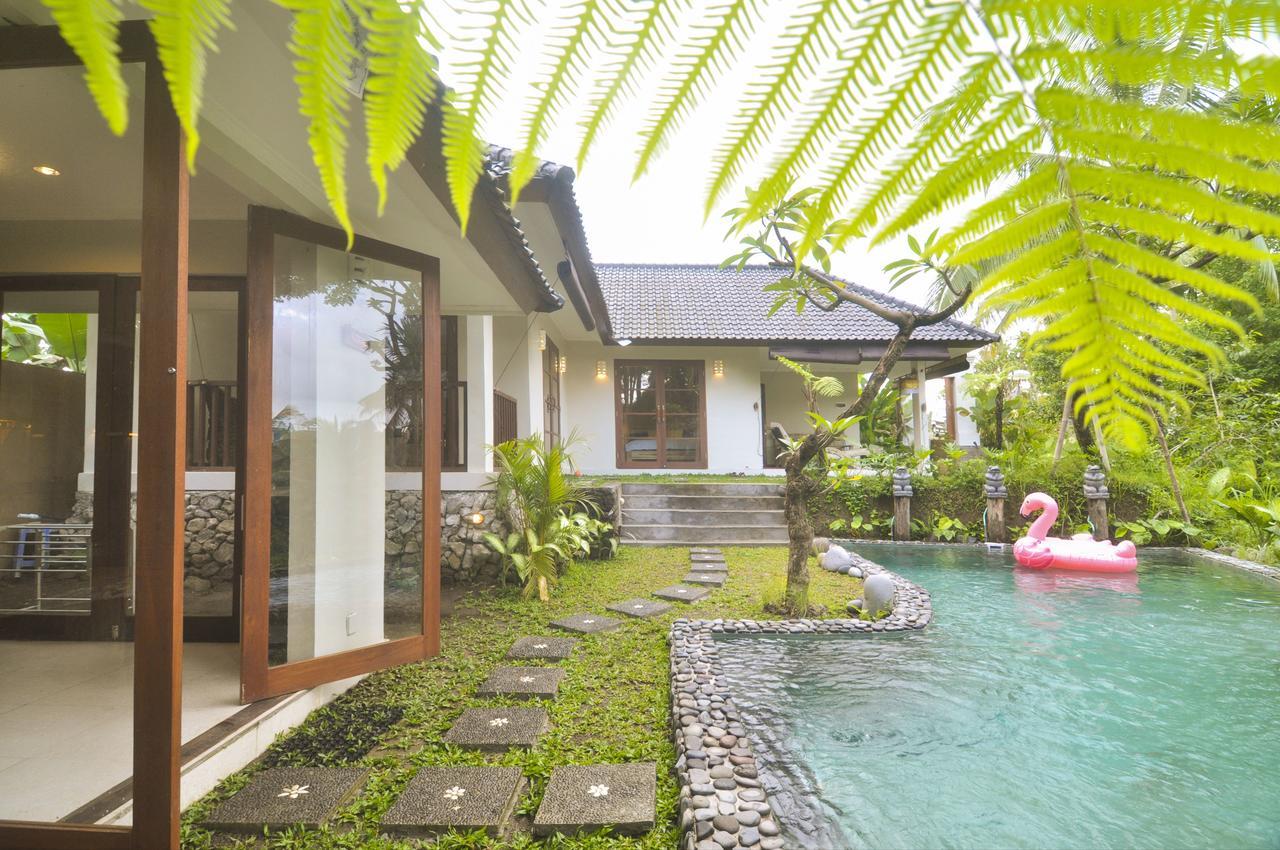 Amara Giri I Villa Ubud Buitenkant foto