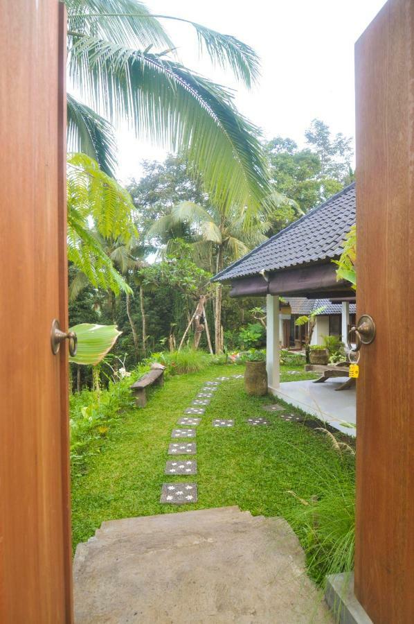 Amara Giri I Villa Ubud Buitenkant foto